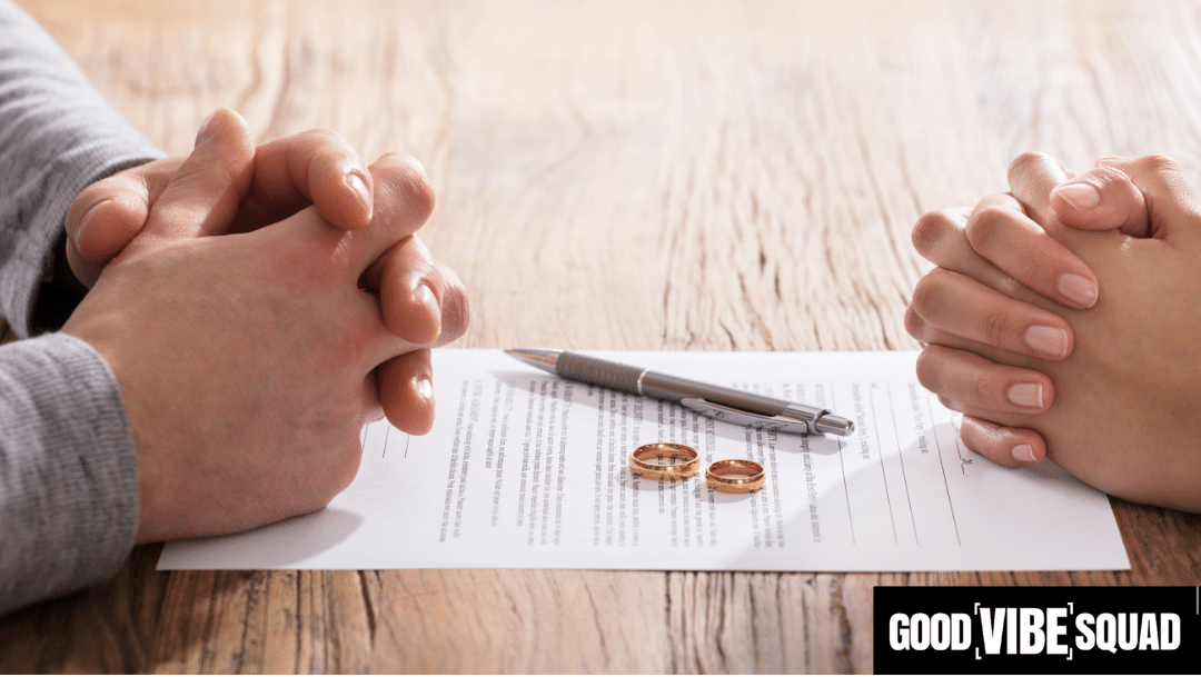 two rings sitting on a divorce document to represent forming mortgage marketing relationships with divorce lawyers